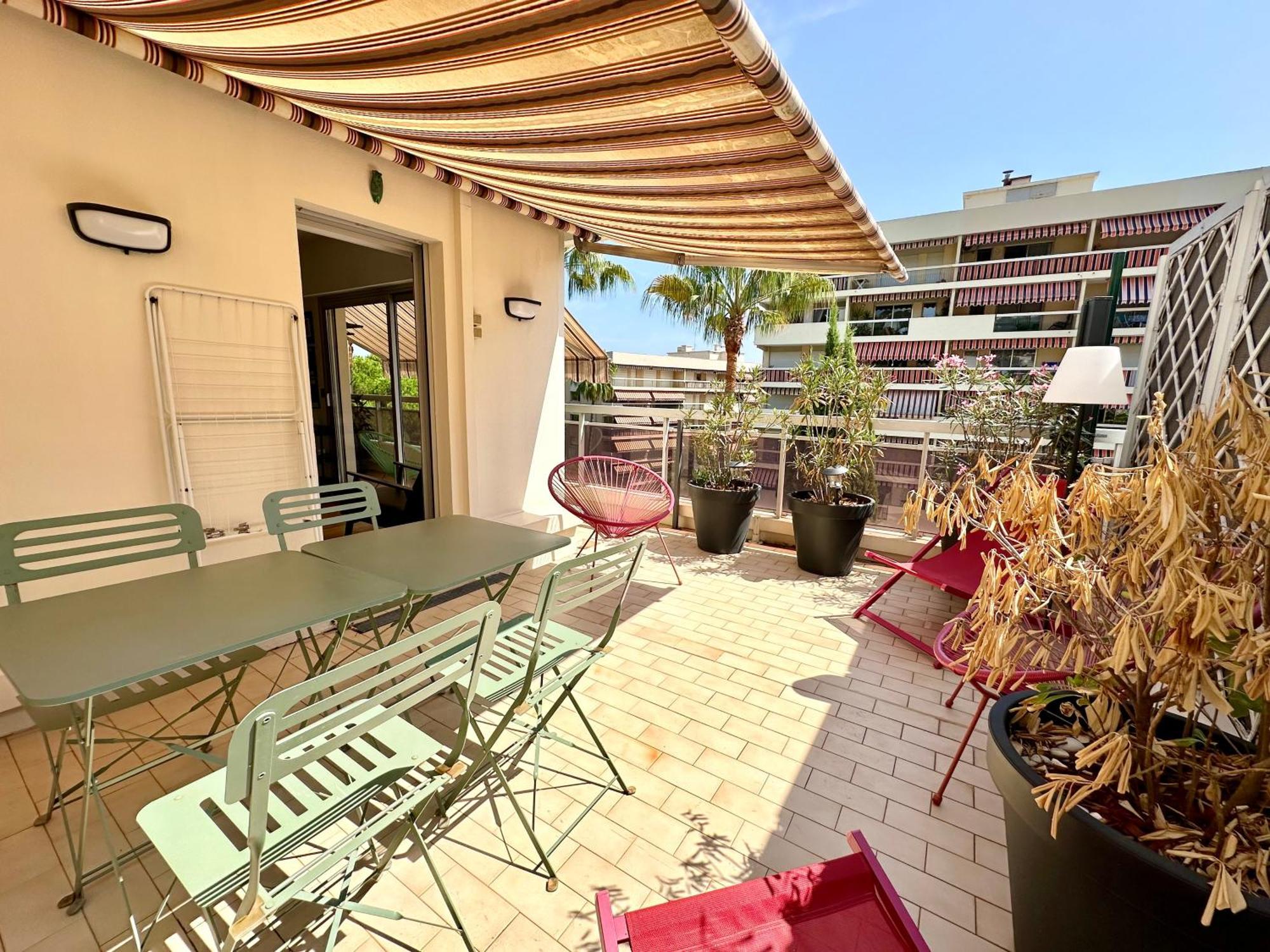 Elegant Appartement 2Pieces Piscinevue Mer Parking 瓦洛里 外观 照片
