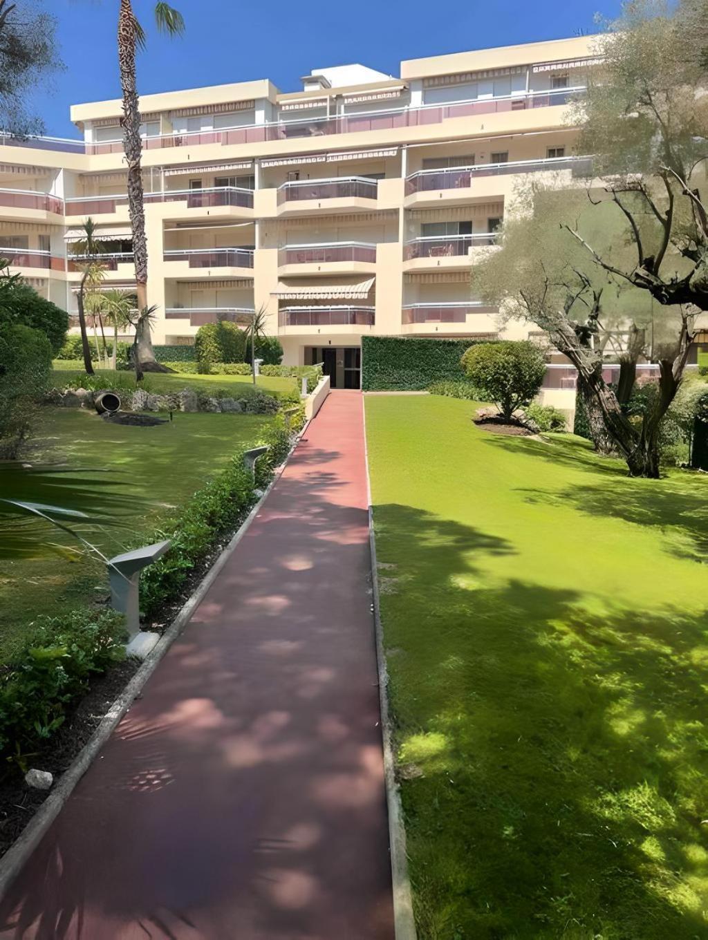 Elegant Appartement 2Pieces Piscinevue Mer Parking 瓦洛里 外观 照片